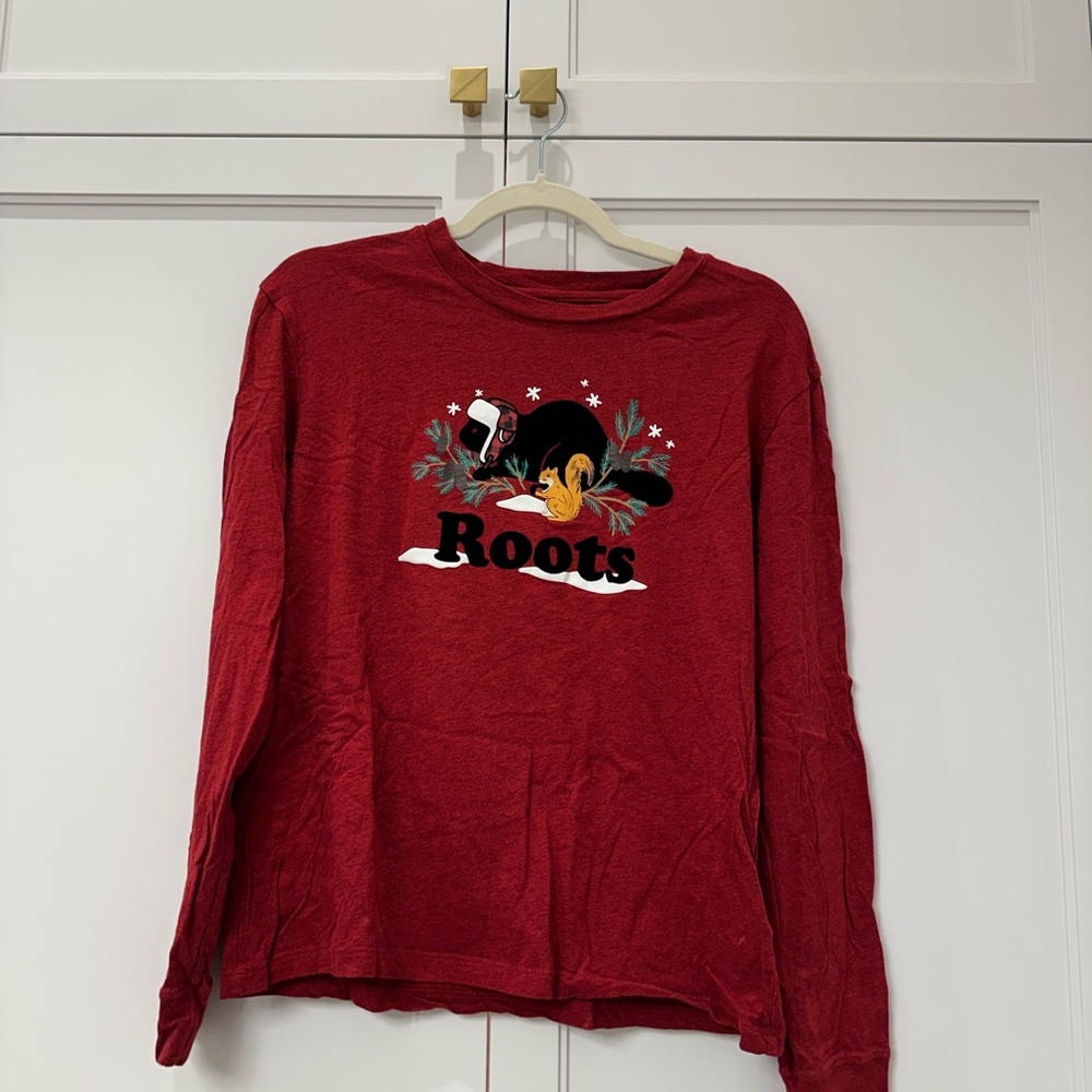 Roots Long Sleeve Shirt in Red with Graphic